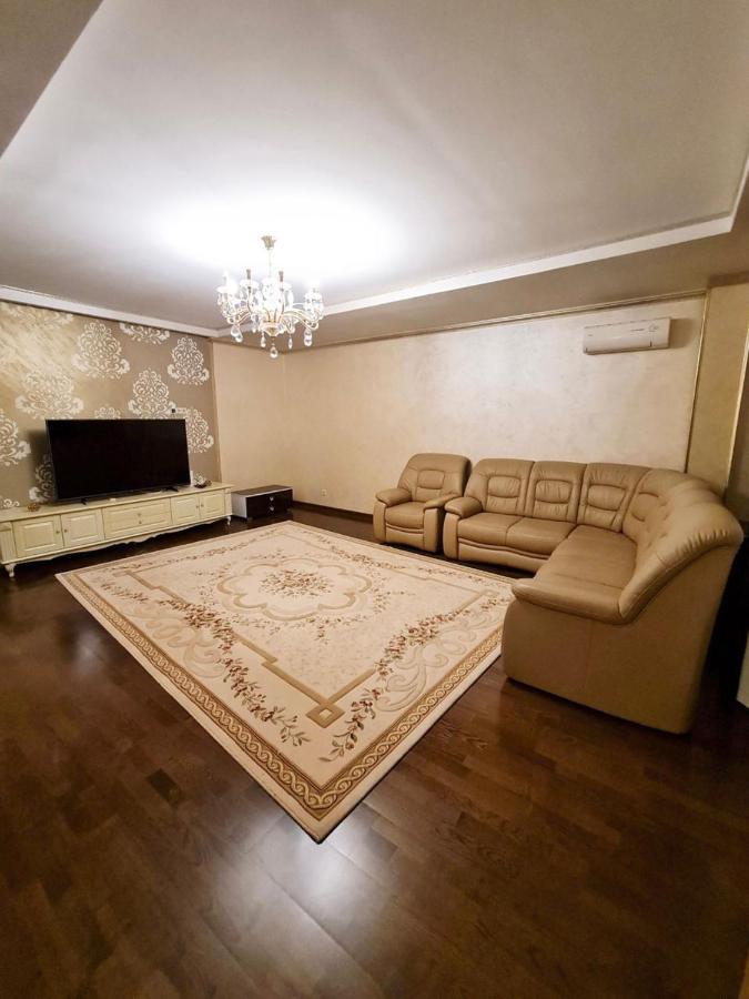 Cathedral Park And Pedestrian Zone Ultracentral Cozy Apartment In Кишинев Екстериор снимка